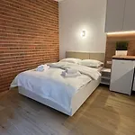 Gavas Urban Horea Appartement *