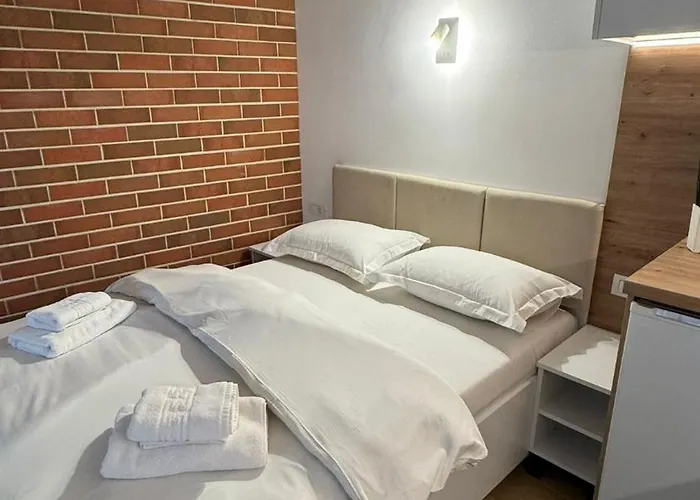 Gavas Urban Horea * Kluż-Napoka